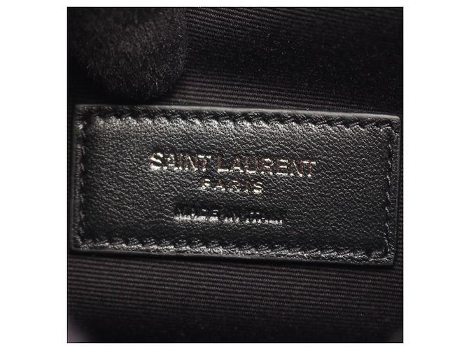 Borsa a mano pouch Yves Saint Laurent in pelle nera - vista 4