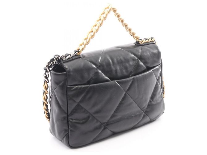 Borsa a tracolla Chanel 19 Dixneuf Matelassé Nero - vista 2