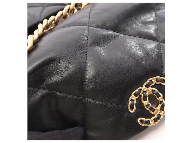 Borsa a tracolla Chanel 19 Dixneuf Matelassé Nero - vista 9
