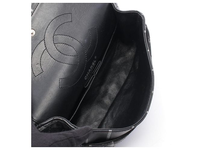 Borsa a tracolla Chanel 2.55 Matelassé Mademoiselle Nero - vista 3
