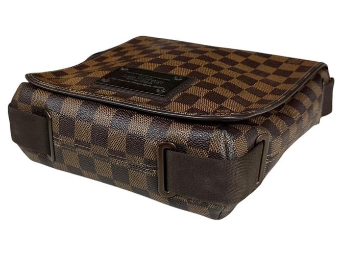Borsa a tracolla Louis Vuitton Brooklyn PM Damier Marrone - vista 5