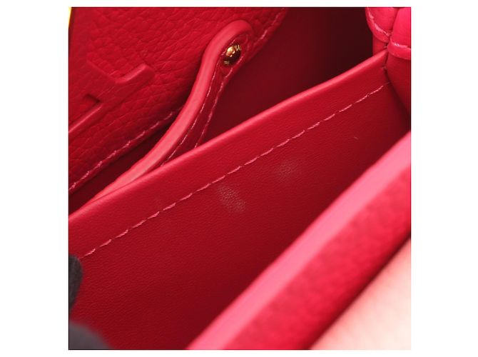 Borsa a mano 2-Way Louis Vuitton Capucines Mini Rosa - vista 5