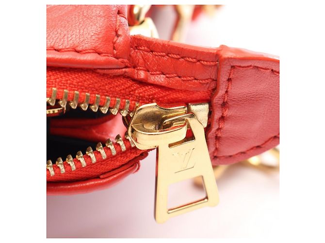 Louis Vuitton Coussin PM Borsa a mano/Borsa a tracolla 2-way Rosso - vista 5