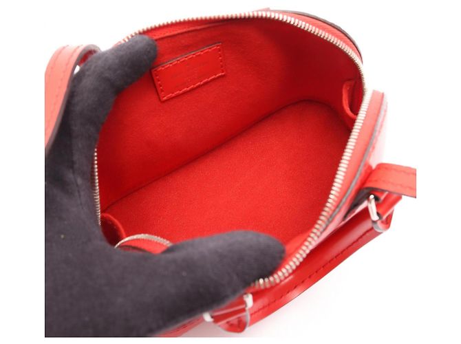 Bolso de hombro 2-Way Louis Vuitton Nano Alma Epi Coquelicot Roja - vista 3