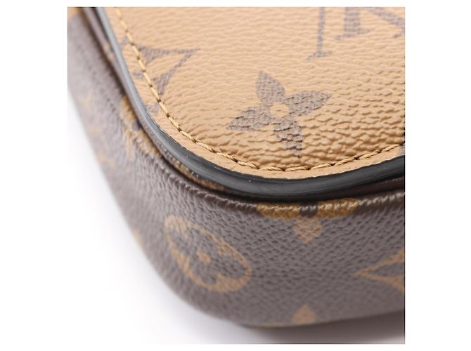 Borsa Louis Vuitton Pochette Metis MM Marrone Nero - vista 8