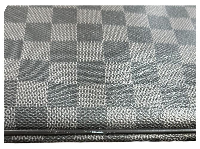 Borsa a tracolla Louis Vuitton Thomas Damier Graphite Marrone Nero - vista 12