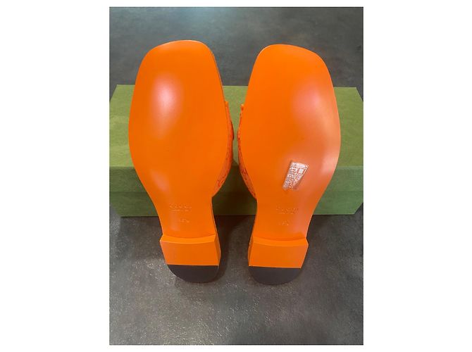 Gucci Mules aus orangefarbenem Canvas - Ansicht 6