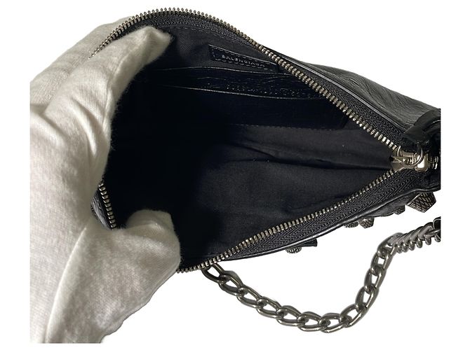 Borsa a tracolla con catena 2-Way Balenciaga Le Cagoule Mini Nero - vista 5