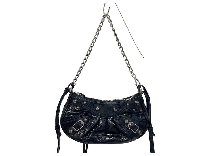 Borsa a tracolla con catena 2-Way Balenciaga Le Cagoule Mini Nero - vista 8