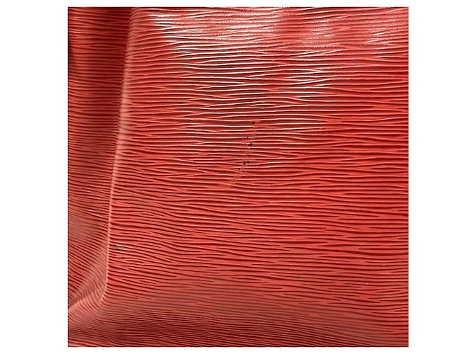 Bolsa de Ombro Louis Vuitton Noe em Couro Epi Castilian Red Vermelho - vista 11