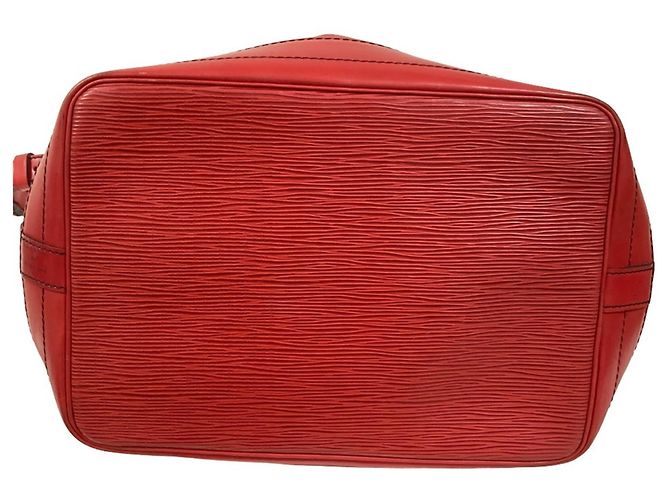 Bolsa de Ombro Louis Vuitton Noe em Couro Epi Castilian Red Vermelho - vista 6