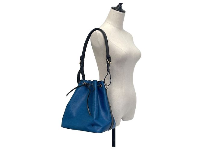 Noe Borsa a tracolla Petit Noé in pelle Epi Louis Vuitton Blu - vista 9