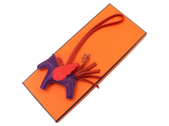 Hermès Hermes Rodeo Pegasus PM Handbag Charm Porpora - vista 2