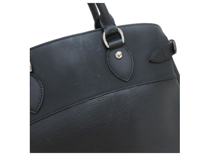 Borsa Louis Vuitton Passy PM in pelle Epi Nero - vista 3