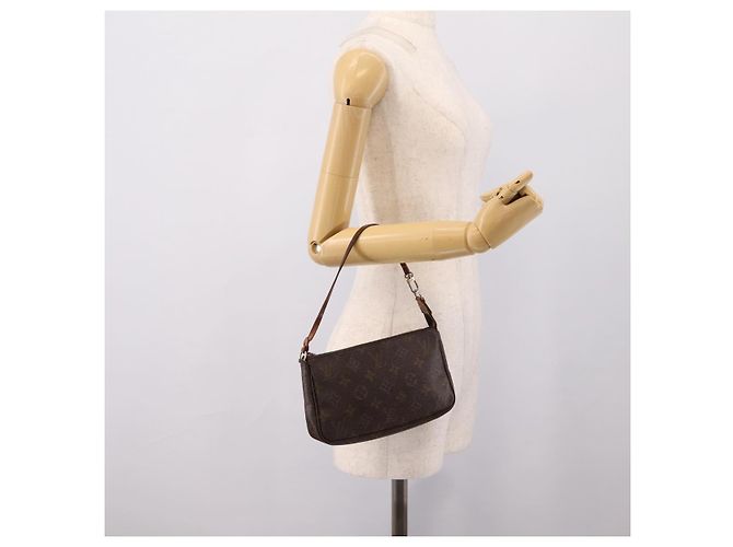LOUIS VUITTON Monogram Pochette Accessoires Pouch M51980 LV Auth bs36505 Monogramma - vista 21