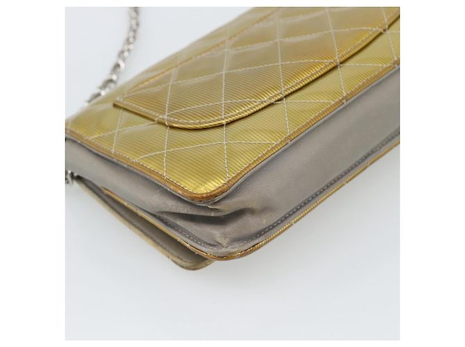 CHANEL Matelasse Chain Shoulder Wallet Patent Gold Silver CC Auth 196109 Argento D'oro - vista 17