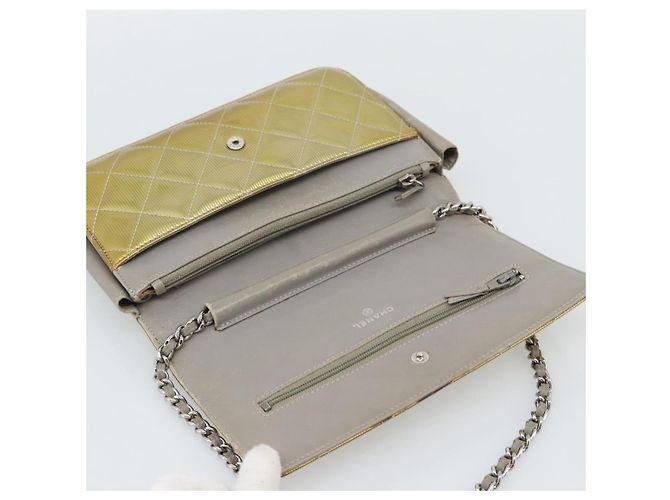 CHANEL Matelasse Chain Shoulder Wallet Patent Gold Silver CC Auth 196109 Argento D'oro - vista 18