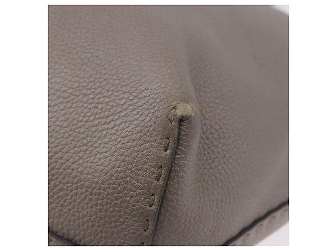 FENDI Celeria Handtasche aus Leder Grau Silber Auth 195694A Braun - Ansicht 16