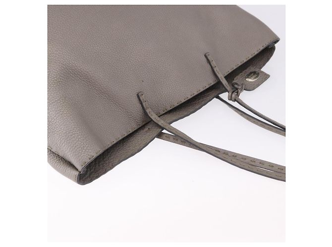FENDI Celeria Handtasche aus Leder Grau Silber Auth 195694A Braun - Ansicht 6