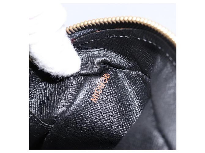 LOUIS VUITTON Epi Trocadero 27 Shoulder Bag Black M52312 LV Auth bs36406 Nero - vista 12