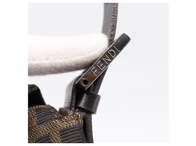 Borsa a tracolla FENDI Zucca Canvas Mamma Baguette Marrone Argento 8BR003 Auth BA14953V - vista 10