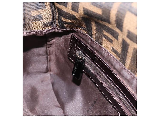 Borsa a tracolla FENDI Zucca Canvas Mamma Baguette Marrone Argento 8BR003 Auth BA14953V - vista 20