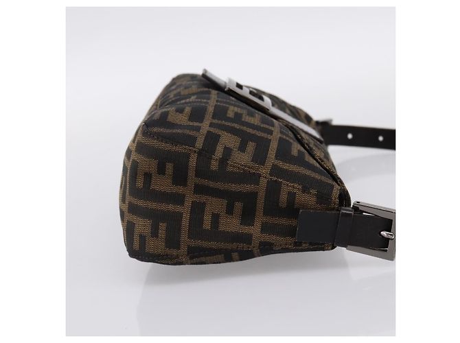 Borsa a tracolla FENDI Zucca Canvas Mamma Baguette Marrone Argento 8BR003 Auth BA14953V - vista 4