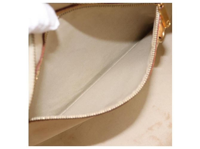 LOUIS VUITTON Monogram Vernis Blair MM Hand Bag Beige M90180 LV Auth 196794 - vista 23