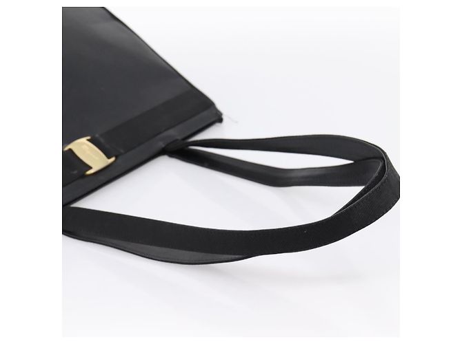 Borsa Tote Salvatore Ferragamo Vala in pelle nera e oro Auth 196268 Nero D'oro - vista 7