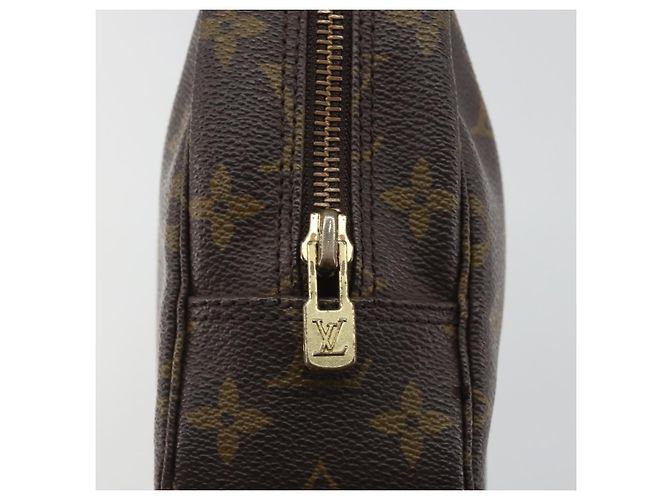 LOUIS VUITTON Monogram Trousse Toilette 23 Clutch Bag M47524 LV Auth 195063 Monogramma - vista 8