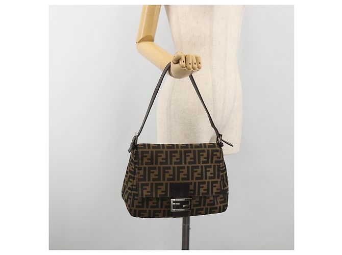 Borsa a Tracolla FENDI Zucca Canvas Mamma Baguette Marrone Argento Auth 195445V - vista 25