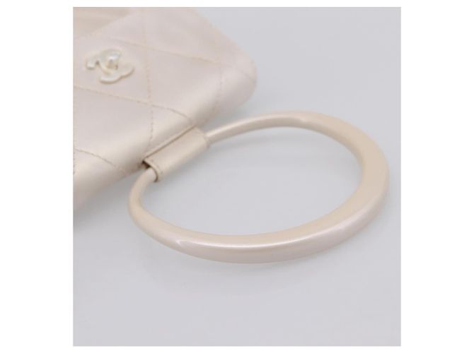 Borsa a mano CHANEL Matelasse in pelle bianca CC Auth 196360M Bianco - vista 7