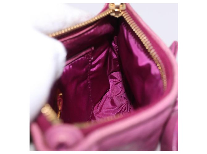Miu Miu Pouch Leather Pink Gold Tone Auth 195447A Rosa - vista 19