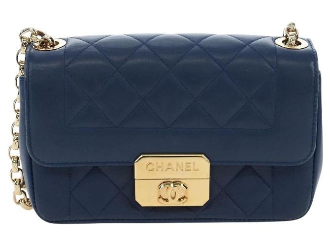 Borsa a tracolla CHANEL Matelasse con catena in pelle d'agnello blu e oro CC Auth 196001M D'oro - vista 13