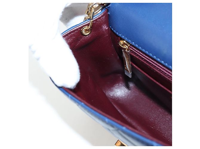 Borsa a tracolla CHANEL Matelasse con catena in pelle d'agnello blu e oro CC Auth 196001M D'oro - vista 25