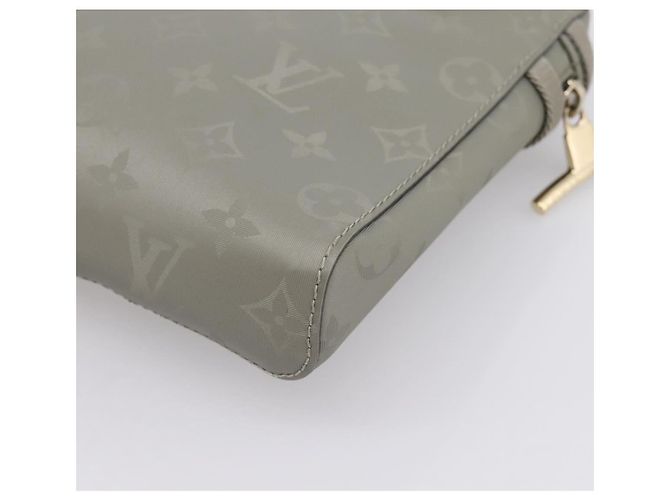 Borsa Messenger PM LOUIS VUITTON Monogram Titanium Grigio M43889 LV Auth ka5662V Marrone - vista 16
