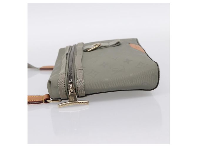 Borsa Messenger PM LOUIS VUITTON Monogram Titanium Grigio M43889 LV Auth ka5662V Marrone - vista 3