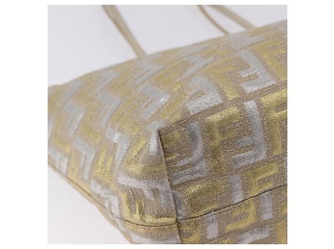 Saco Tote FENDI Zucca Canvas Gold Auth 196293A Dourado - vista 16