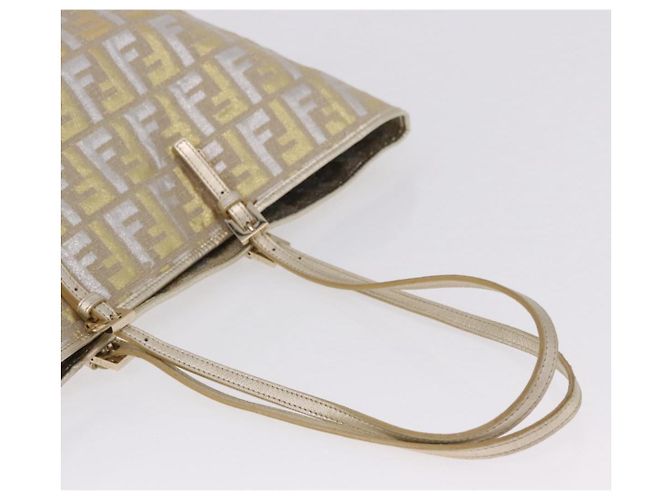 Saco Tote FENDI Zucca Canvas Gold Auth 196293A Dourado - vista 7