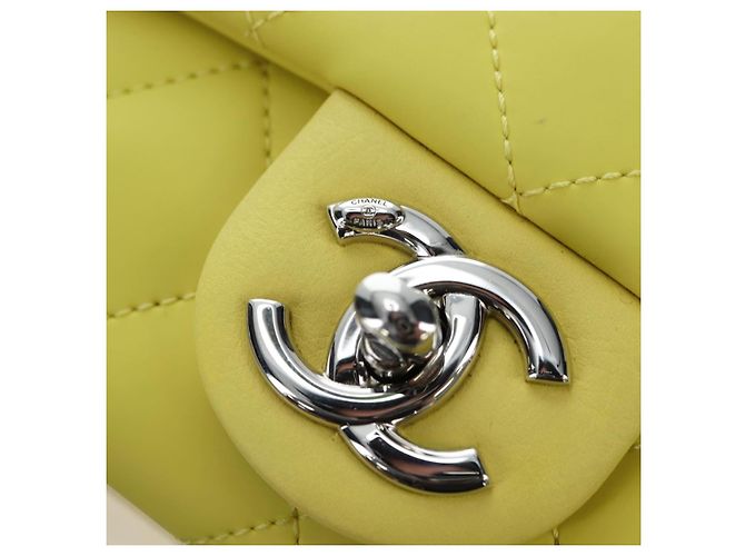 Borsa a tracolla CHANEL Matelasse 20 in pelle gialla con catena e CC argento Auth 195108M Giallo - vista 19