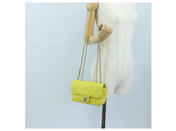 Borsa a tracolla CHANEL Matelasse 20 in pelle gialla con catena e CC argento Auth 195108M Giallo - vista 28
