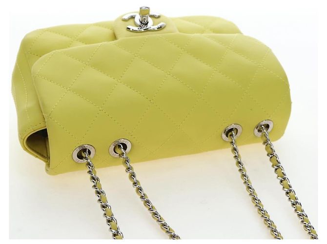 Borsa a tracolla CHANEL Matelasse 20 in pelle gialla con catena e CC argento Auth 195108M Giallo - vista 6