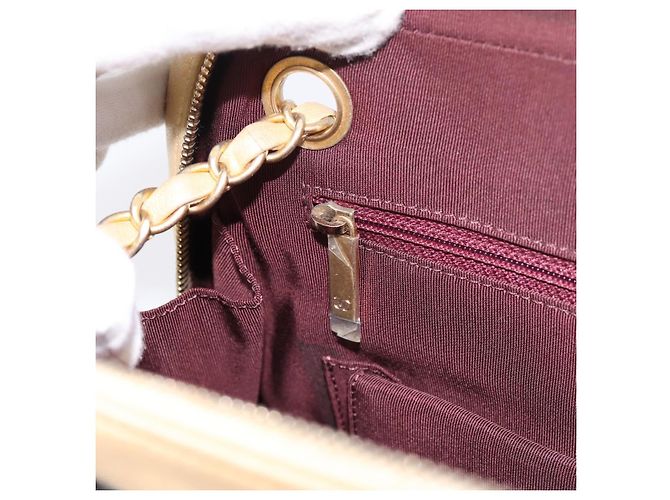 Borsa a tracolla con catena CHANEL V Stitch in pelle d'agnello Beige Gold CC Auth ka5675V D'oro - vista 23
