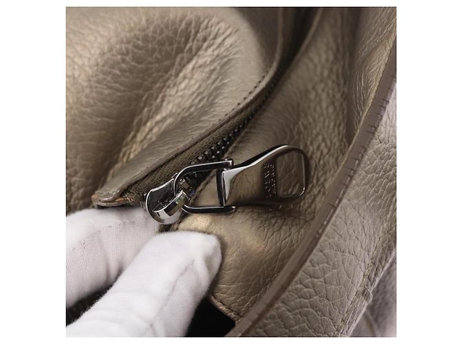 Borsa Tote LOEWE in pelle tono oro Auth 195777V - vista 9