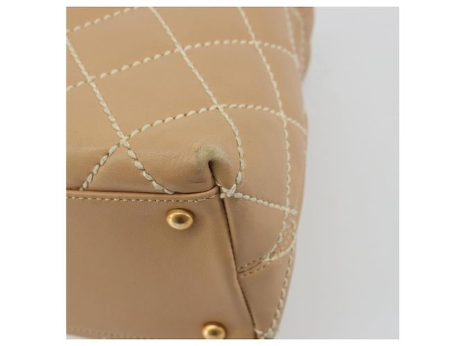 Borsa a tracolla CHANEL Wild Stitch in pelle beige e oro CC Auth 195981A D'oro - vista 15