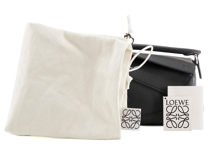 LOEWE - Borsa a tracolla Puzzle Mini Loewe in pelle grana grossa nera Nero - vista 9