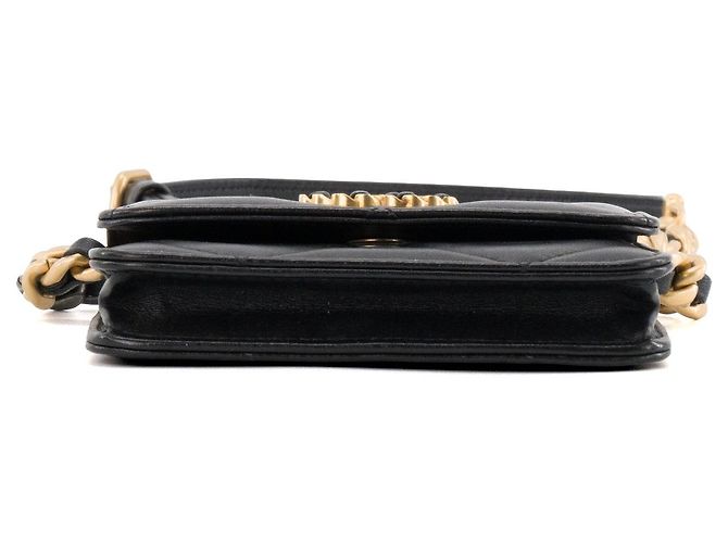 CHANEL - Borsa cintura 19 Chanel in pelle liscia nera Nero - vista 4