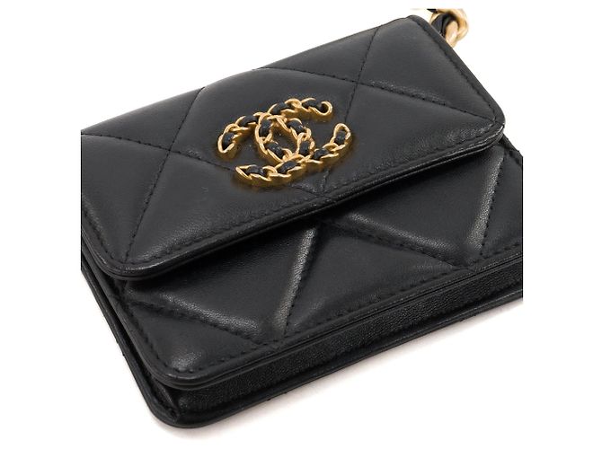 CHANEL - Borsa cintura 19 Chanel in pelle liscia nera Nero - vista 5