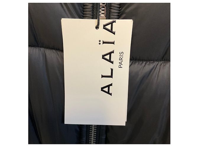 Alaïa Cappotto puffer Alaia in nylon nero e maglia a coste con zip frontale - vista 5