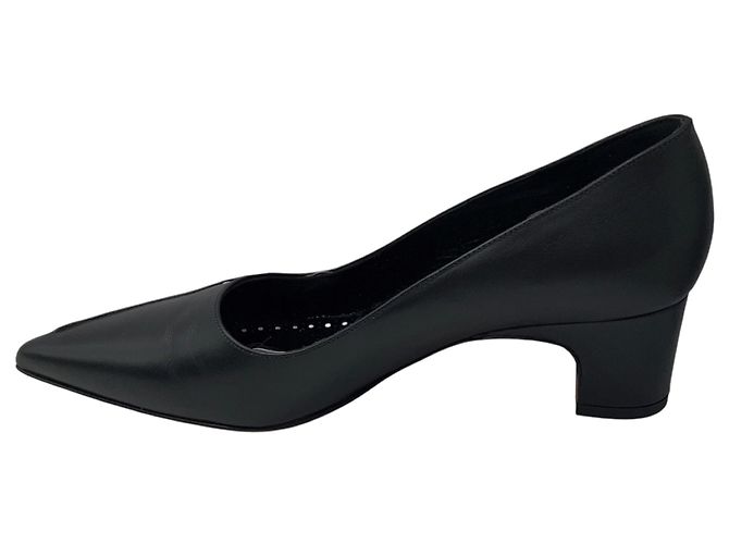 Décolleté in pelle con tacco basso e punta a punta Manolo Blahnik nere - vista 3